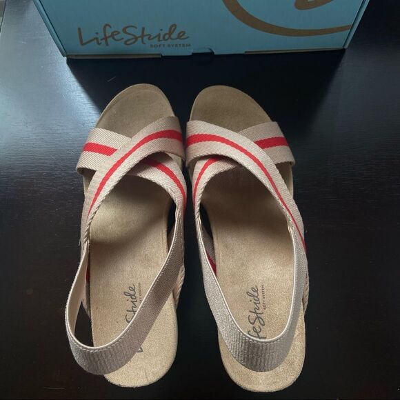 LIFE STRIDE Dream Big Stretch Gore Wedge Sandal Blush Red Size 9.5 - Picture 3 of 11